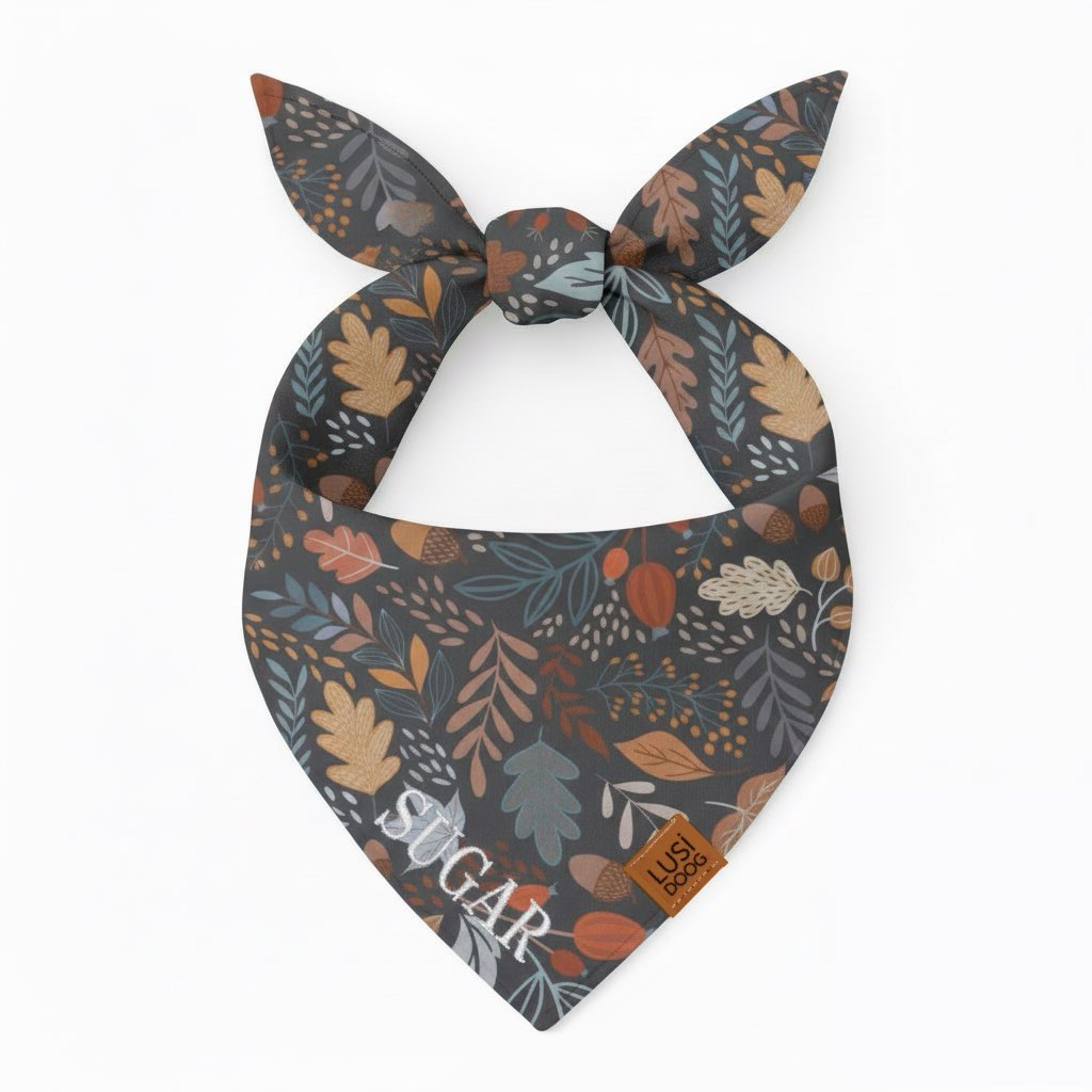 isimli köpek bandanası